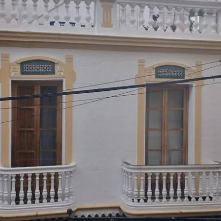Casa Trinidad Homestay Almunecar